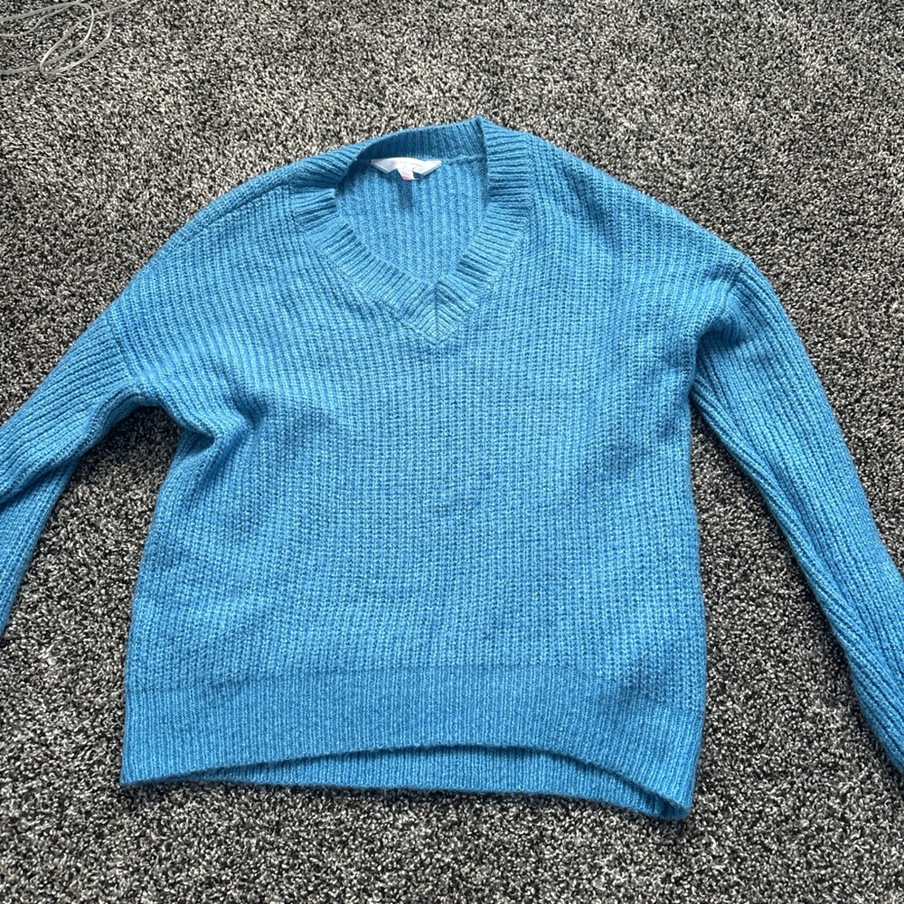 Target Blue V-Neck Ribbed Sweater